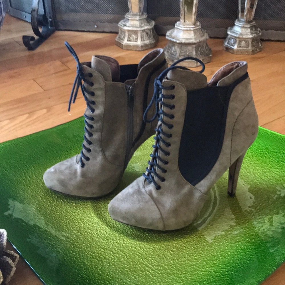 Sam Edelman bootie - Picture 2 of 5
